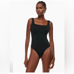 Aritzia Babaton Contour Square Neck Bodysuit Medium Tall